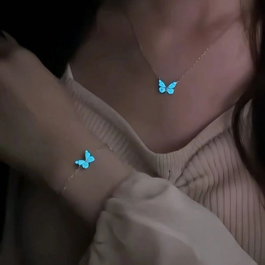 گردنبند / دستبند پروانه شب نما